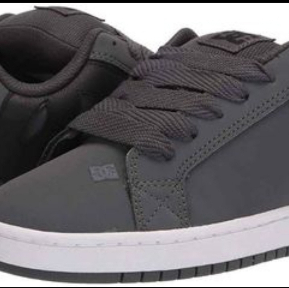 DC Shoes
